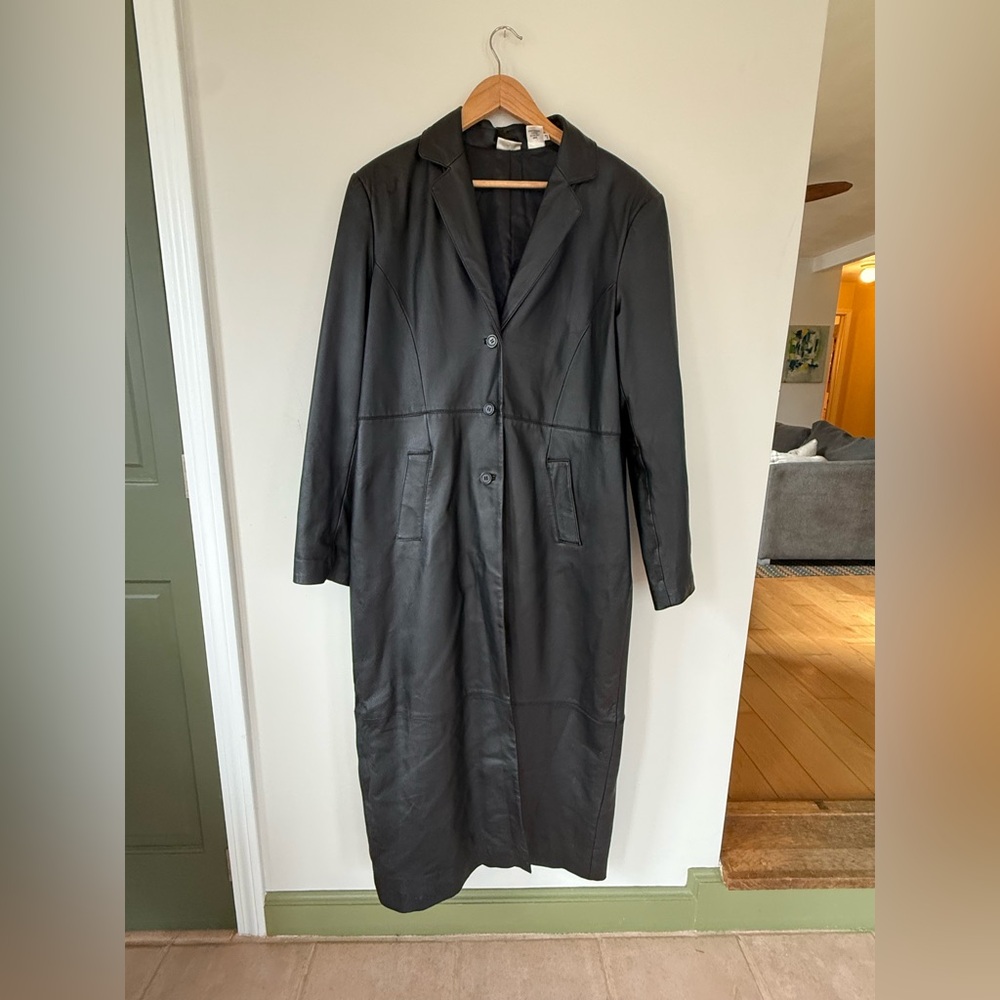 Gorgeous Vintage Leather Trench
